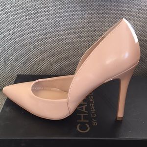 NIB Charles by Charles David Nude Leather Pumps